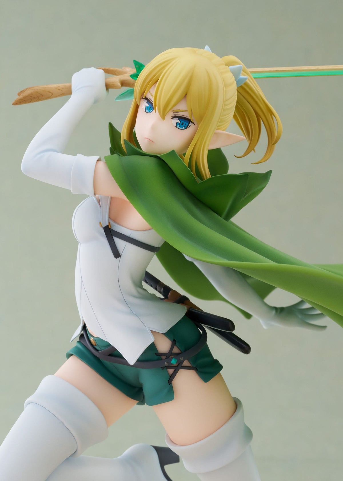 Danmachi: Is It Wrong to Try to Pick Up Girls in a Dungeon? - Ryuu Lion - Level 6 - Amiami Limited Edition Figur 1/7 (Alice Glint)