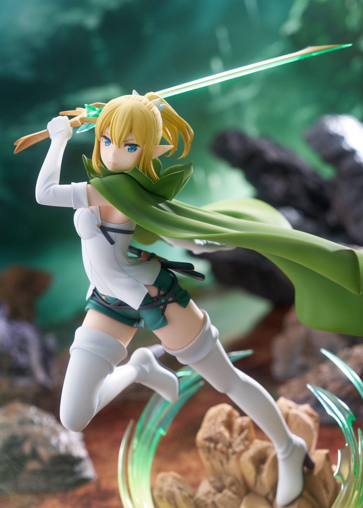 Danmachi: Is It Wrong to Try to Pick Up Girls in a Dungeon? - Ryuu Lion - Level 6 - Amiami Limited Edition Figur 1/7 (Alice Glint)