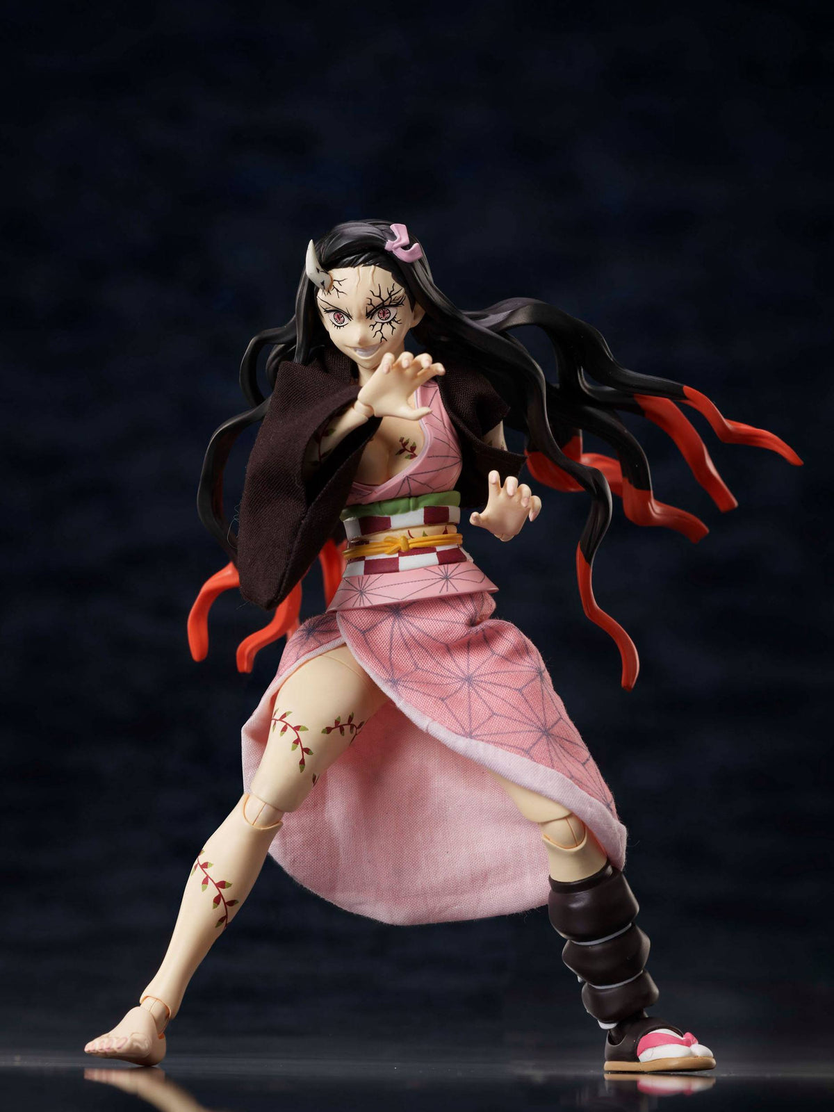 Demon Slayer Kimetsu no Yaiba - Nezuko Kamado - Demon Advancing Ver. BUZZmod Figur (Aniplex)