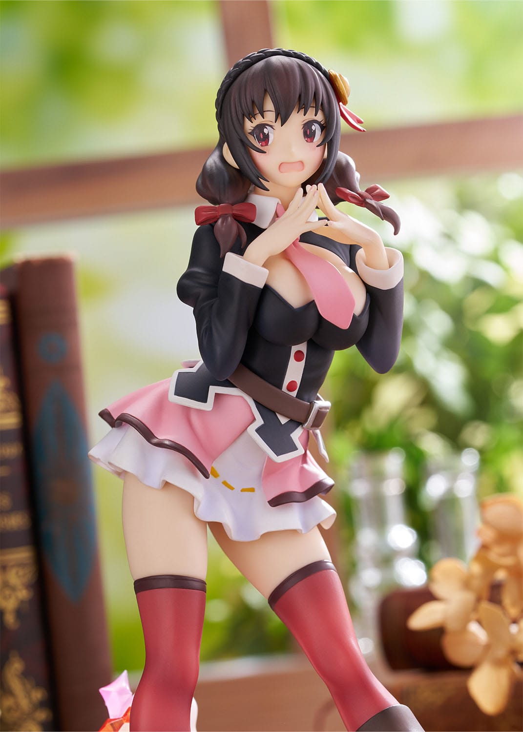 KonoSuba - Yunyun - DX Figur 1/8 (BellFine)