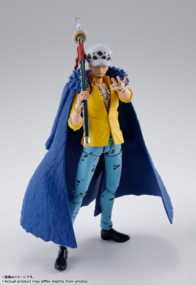 One Piece - Trafalgar D. Law - S.H. Figuarts The Raid on Onigashima Ver. figure (Bandai)