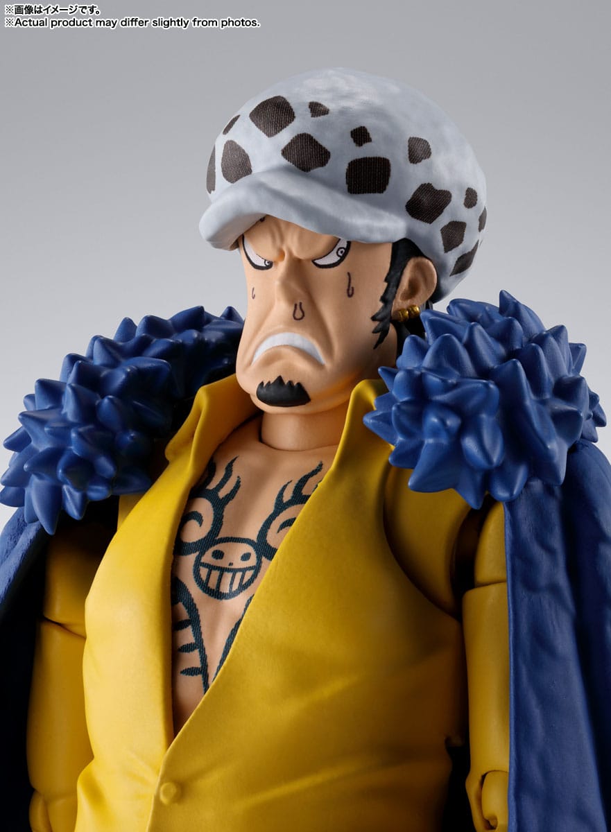 One Piece - Trafalgar D. Law - S.H. Figuarts The Raid on Onigashima Ver. figure (Bandai)