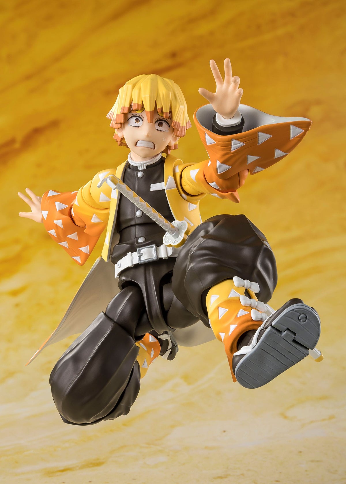 Demon Slayer - Zenitsu Agatsuma - S.H. Figuarts Figur (Bandai)