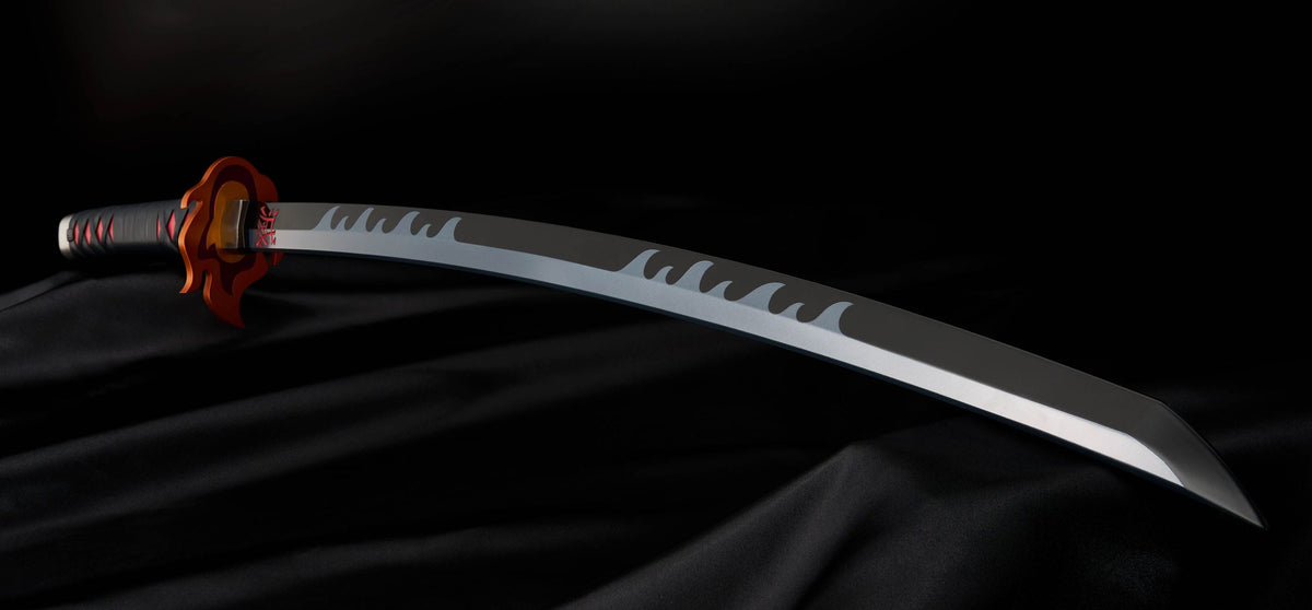 Demon Slayer - Tanjiro Kamado - Rengoku's Sword Guard - Nichirin Schwert Proplica Replik 1/1 (Bandai)