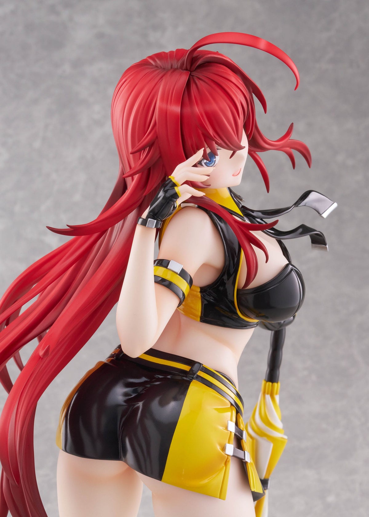 Highschool DXD Hero - Rias Gremory - Race Queen - Amiami Limited Edition figure 1/3.5 (Golden Head)