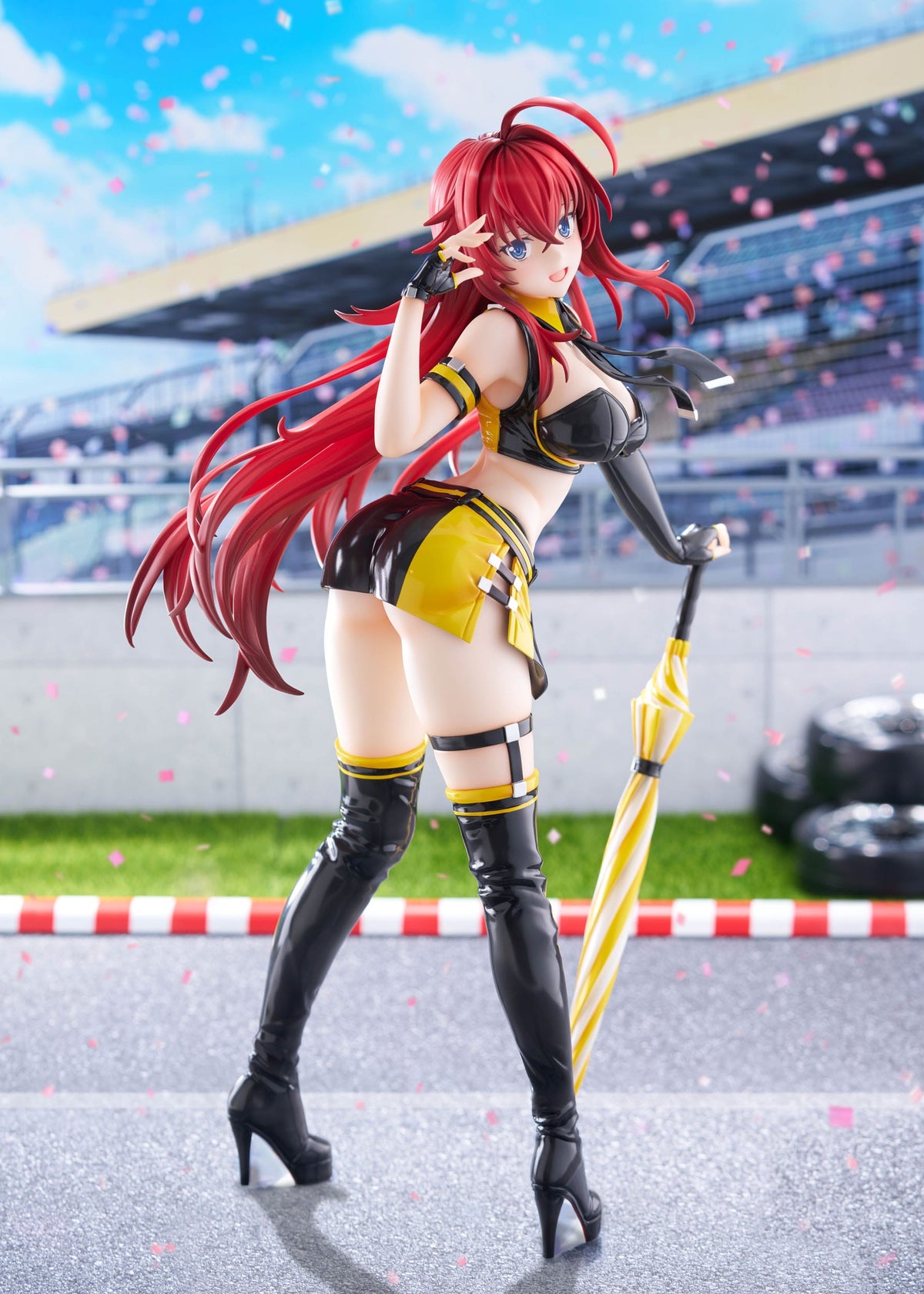 Highschool DXD Hero - Rias Gremory - Race Queen - Amiami Limited Edition figure 1/3.5 (Golden Head)