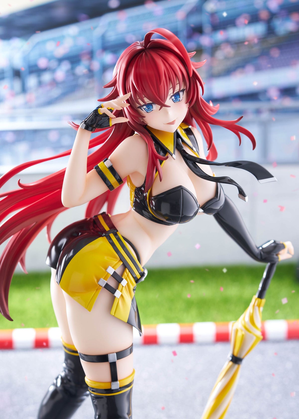 Highschool DXD Hero - Rias Gremory - Race Queen - Amiami Limited Edition figure 1/3.5 (Golden Head)