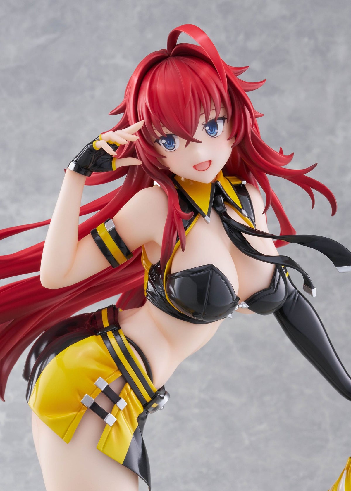 Highschool DXD Hero - Rias Gremory - Race Queen - Amiami Limited Edition figure 1/3.5 (Golden Head)