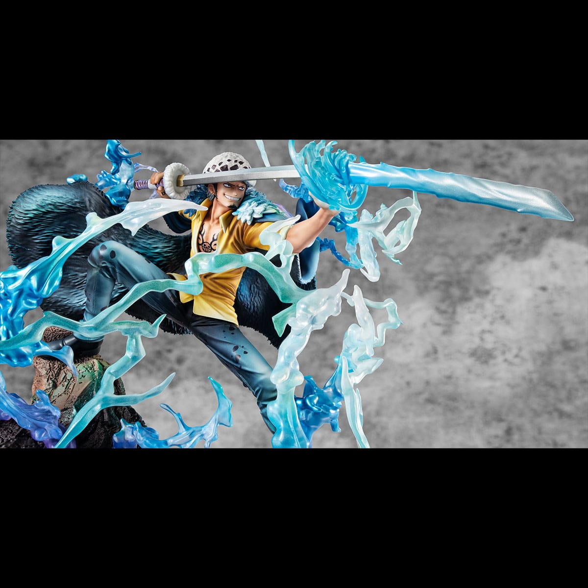 One Piece - Trafalgar D. Law - The Surgeon of Death Awaken - P.O.P. Portrait Of Pirates WA-MAXIMUM Figur (MegaHouse)