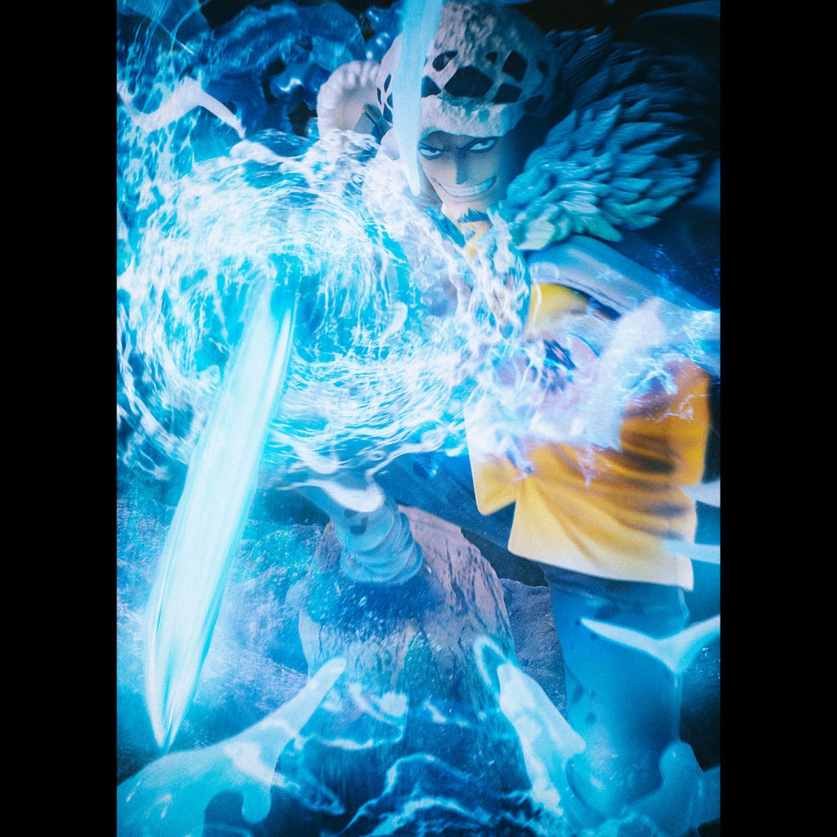 One Piece - Trafalgar D. Law - The Surgeon of Death Awaken - P.O.P. Portrait Of Pirates WA-MAXIMUM Figur (MegaHouse)