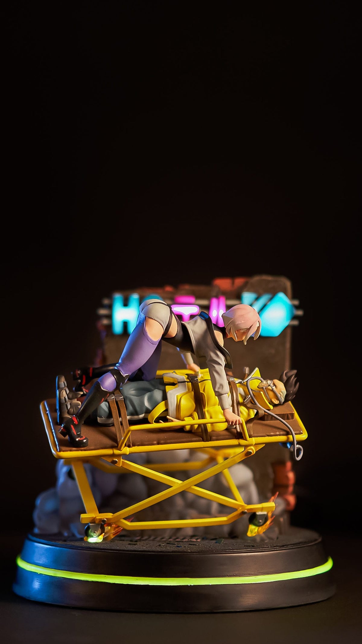 Cyberpunk: Edgerunners - Lucy & David - Runaway Resin figure (Neamedia icons)