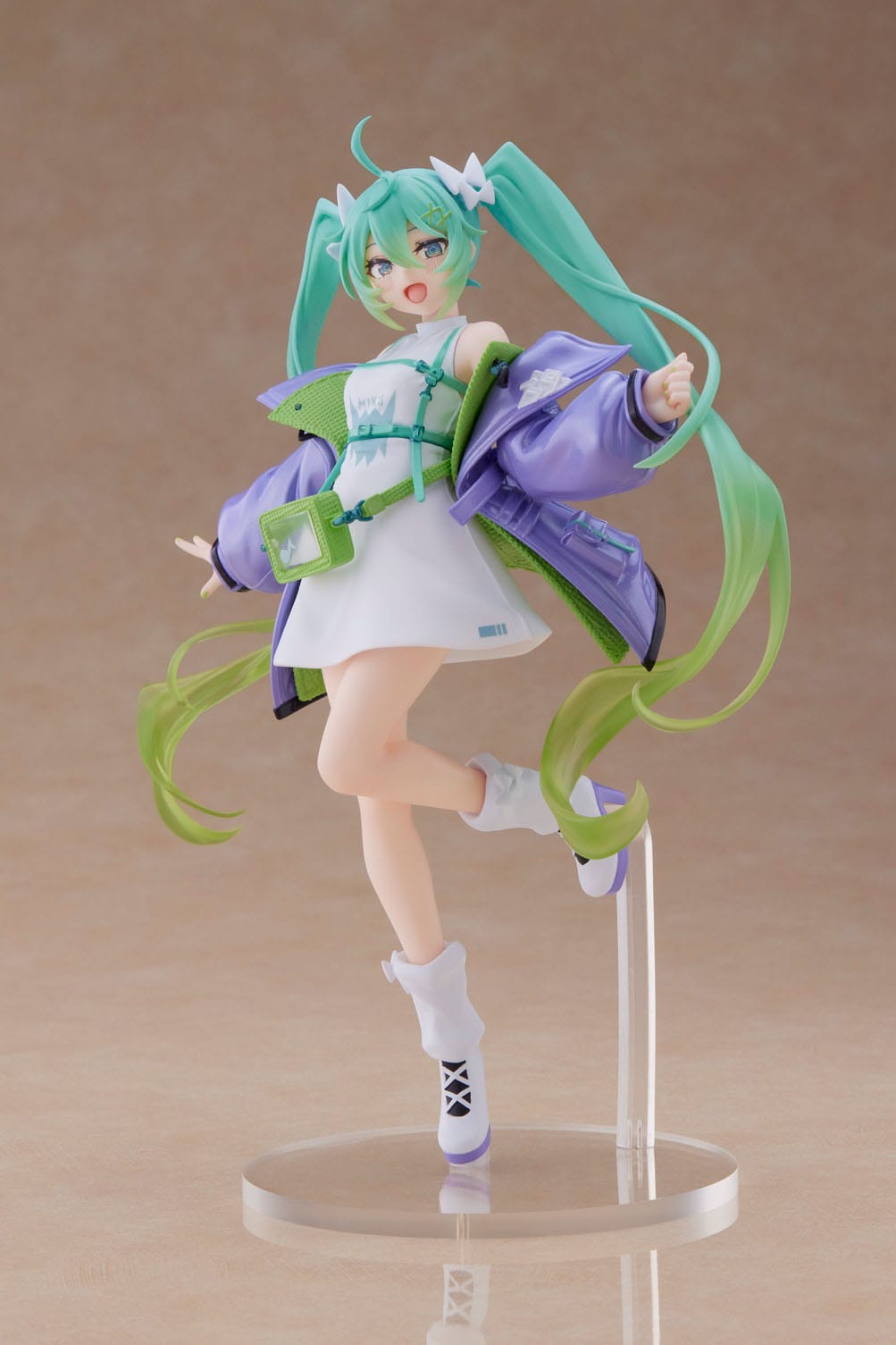 Hatsune Miku - Sporty - Fashion figure (Taito)
