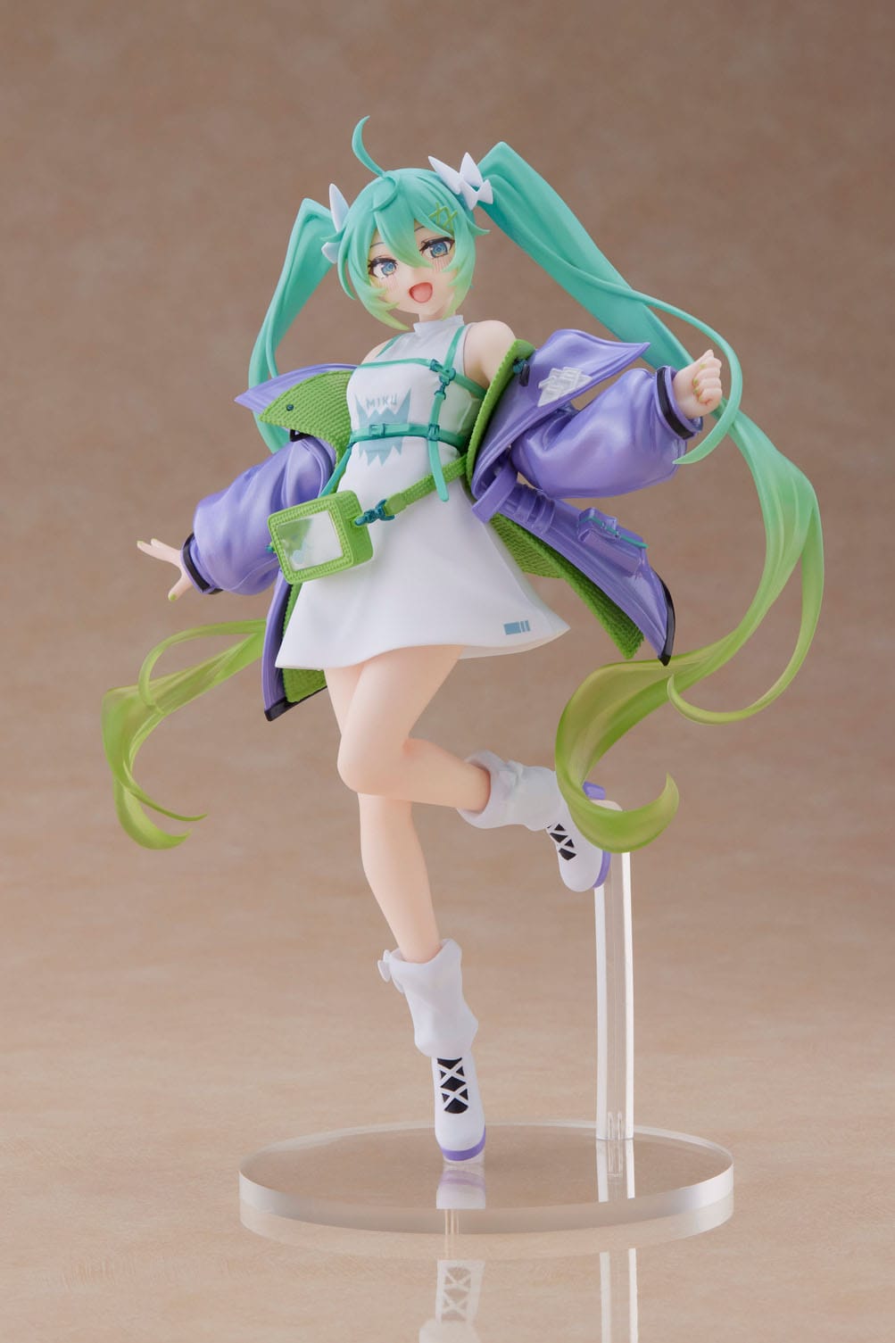 Hatsune Miku - Sporty - Fashion figure (Taito)