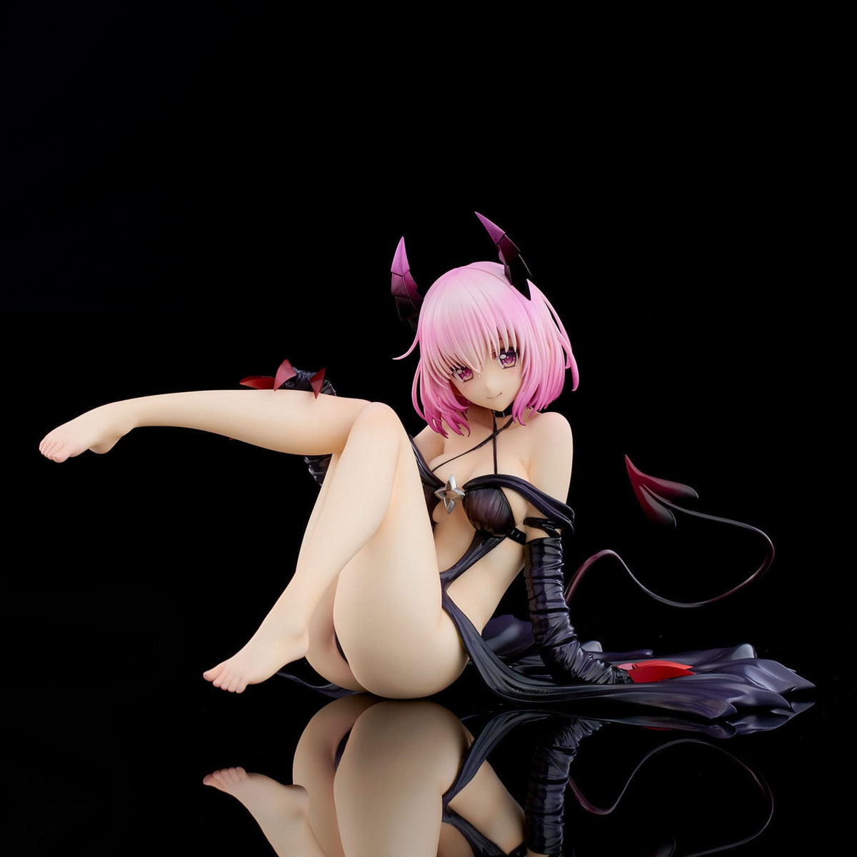 To Love -Ru Darkness - Momo Belia Deviluke - Darkness Renewal Package Edition figure 1/6 (Union Creative)
