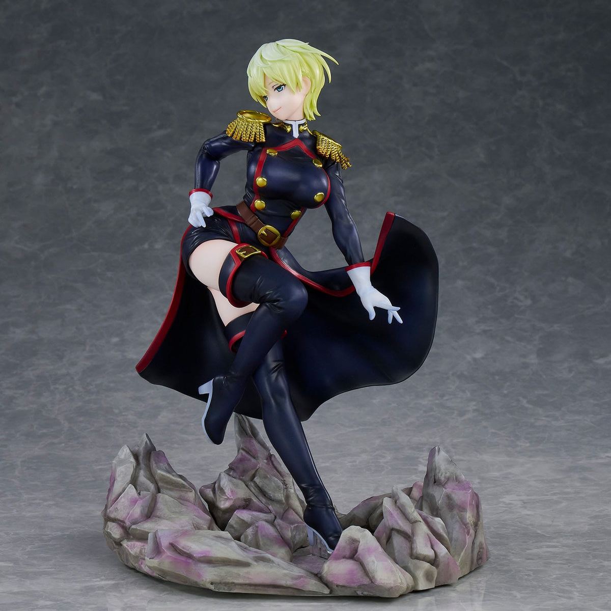 Chained Soldier / Demon Slave - Tenka Izumo - figure 1/7 (Union Creative)