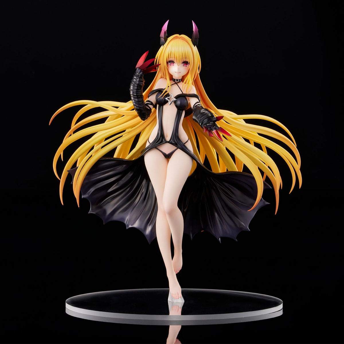 To Love-Ru Darkness - Golden Darkness - Darkness Figur 1/6 (Union Creative)