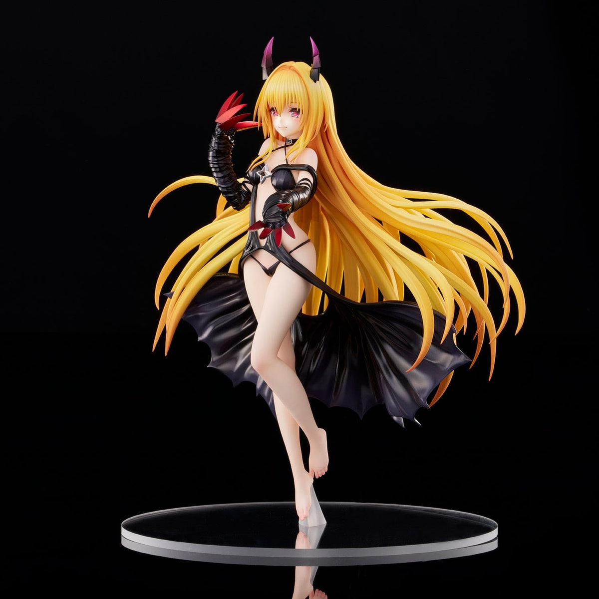 To Love-Ru Darkness - Golden Darkness - Darkness Figur 1/6 (Union Creative)