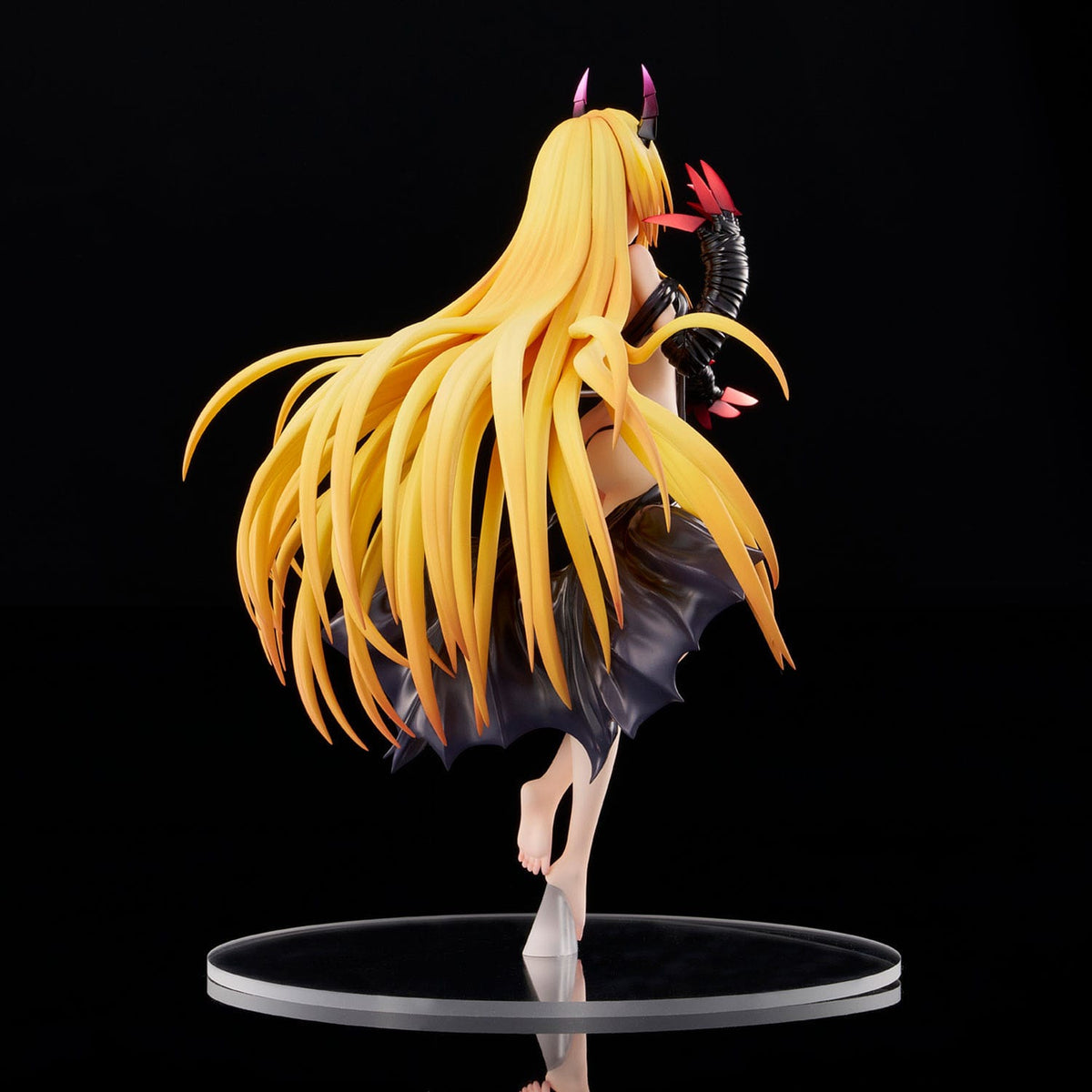 To Love-Ru Darkness - Golden Darkness - Darkness Figur 1/6 (Union Creative)