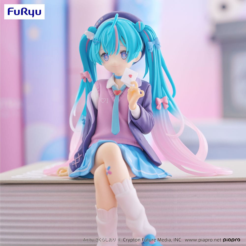 Hatsune Miku - Love Blazer Navy Color - Noodle Stopper Figur (Furyu) (OVP Mangel)