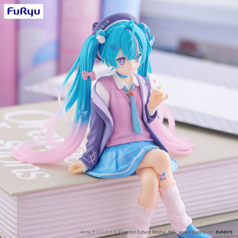 Hatsune Miku - Love Blazer Navy Color - Noodle Stopper Figur (Furyu) (OVP Mangel)