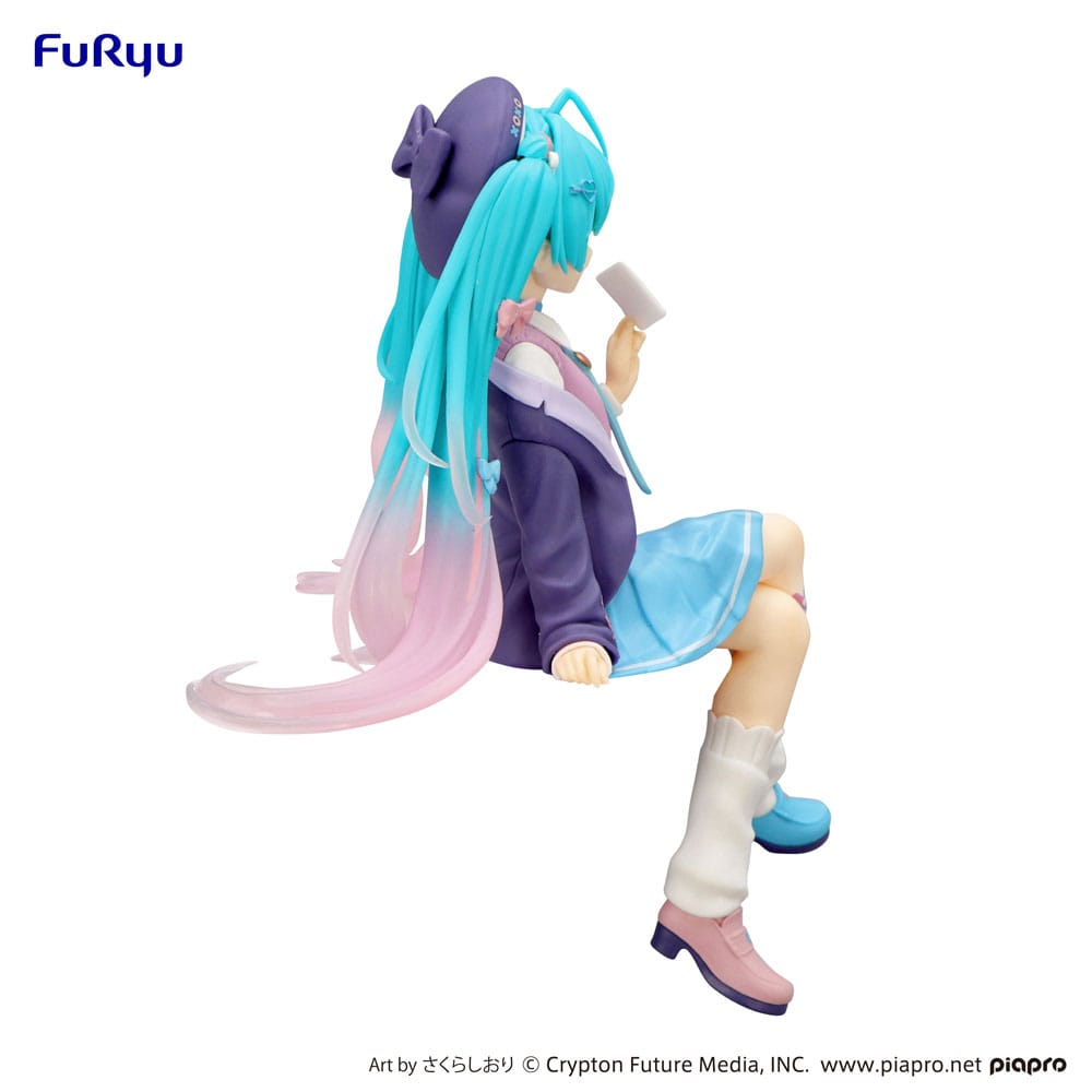 Hatsune Miku - Love Blazer Navy Color - Noodle Stopper Figur (Furyu) (OVP Mangel)