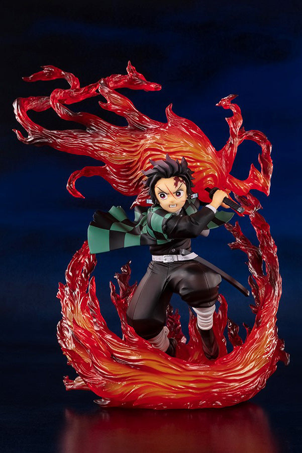 Demon Slayer: Kimetsu No Yaiba - Tanjiro Kamado - Figuartszero figure Hinokami Kagura ver. (Bandai Spirits)