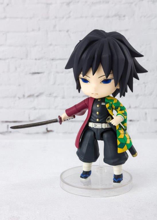 Demon Slayer Kimetsu no Yaiba - Giyu Tomioka - Figuarts Mini Figur (Bandai)