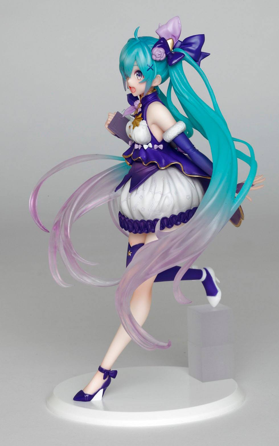 Hatsune Miku - Vocaloid 3rd Season Winter Ver. - figure (Taito) (re-run)