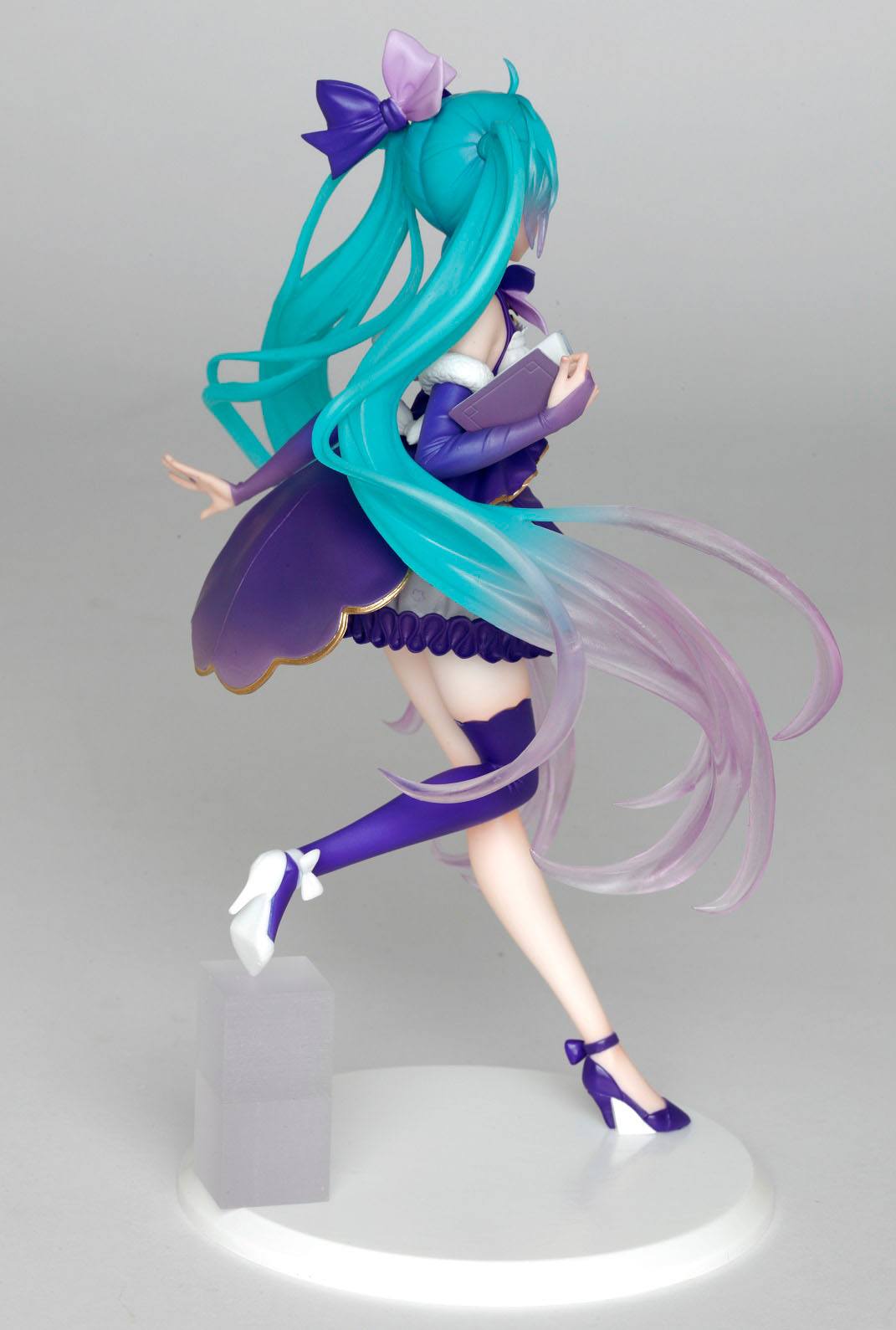 Hatsune Miku - Vocaloid 3rd Season Winter Ver. - figure (Taito) (re-run)