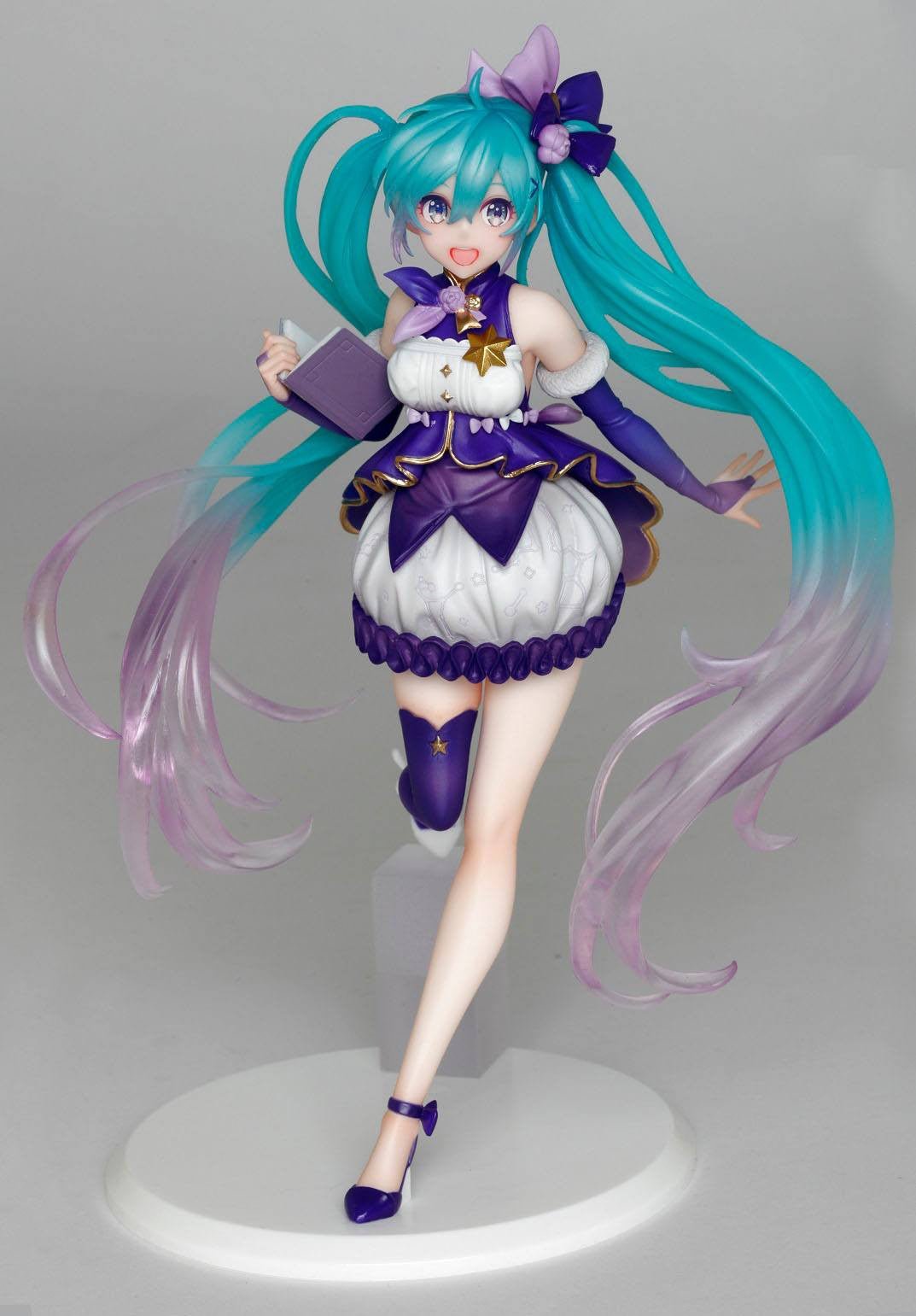 Hatsune Miku - Vocaloid 3rd Season Winter Ver. - figure (Taito) (re-run)