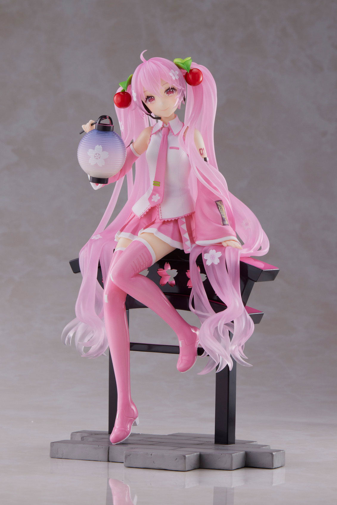 Hatsune Miku - Sakura Miku - Lantern ver. AMP figure (Taito)