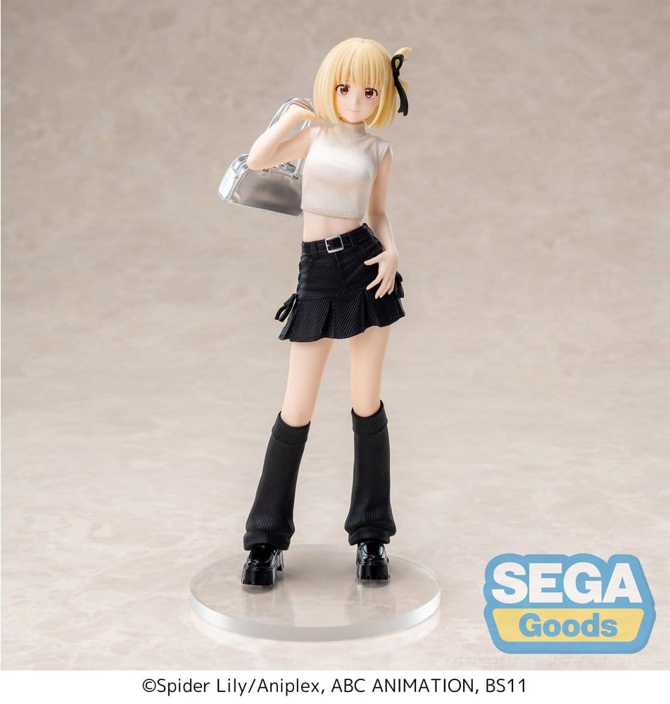 Lycoris Recoil - Chisato Nishikigi - Street Snap High Premium Figur (SEGA)
