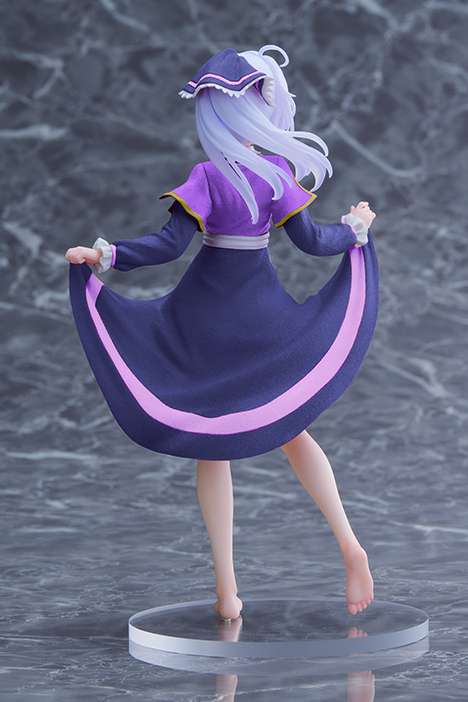 Wandering Witch: The Journey of Elaina - Elaina - Grape Stomping Girl Coreful Figure Renewal Edition (Taito)