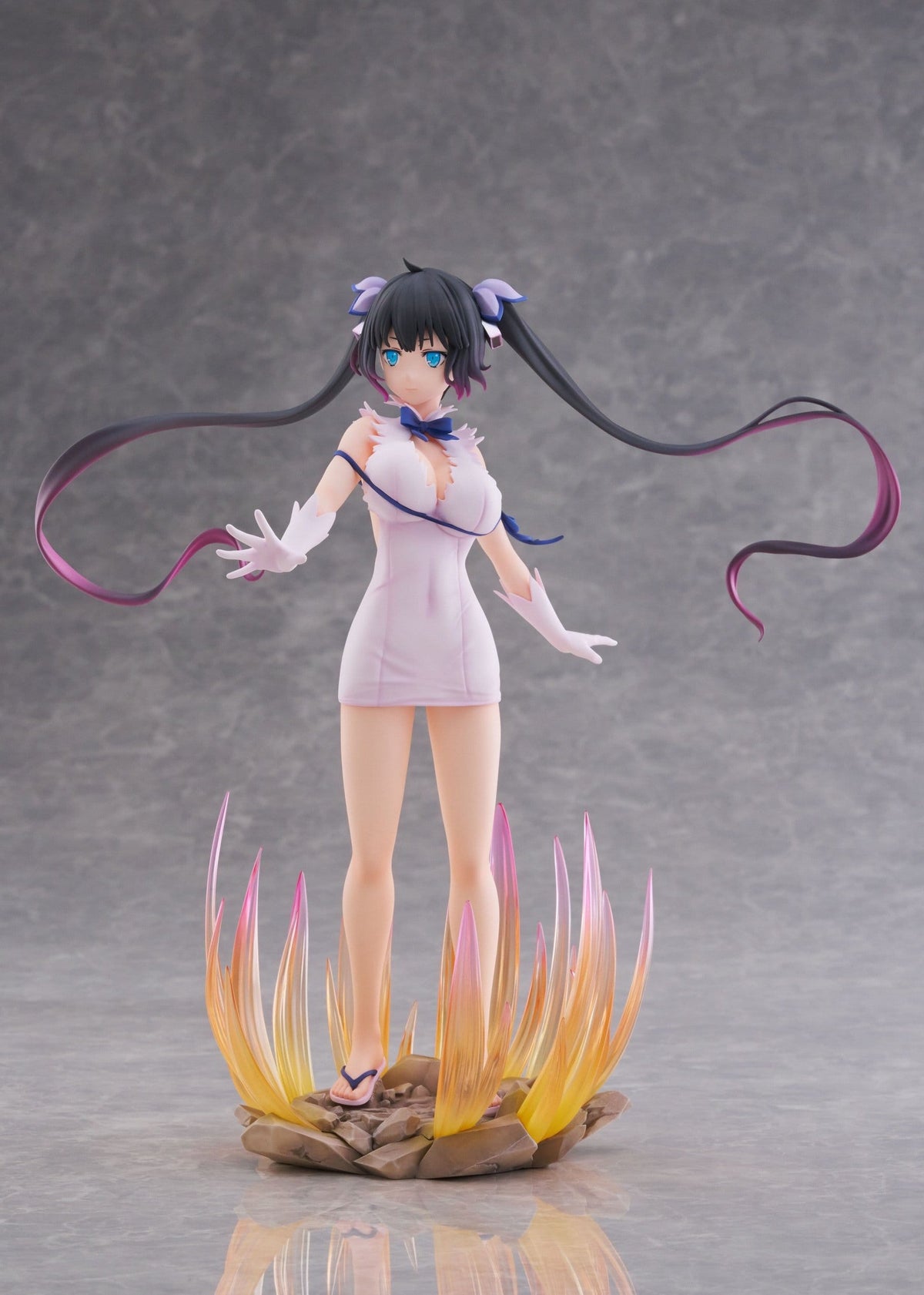 Danmachi: Is It Wrong to Try to Pick Up Girls in a Dungeon? V - Hestia - Divinity Unleashed - AmiAmi Limited Edition Figur 1/7 (Alice Glint)