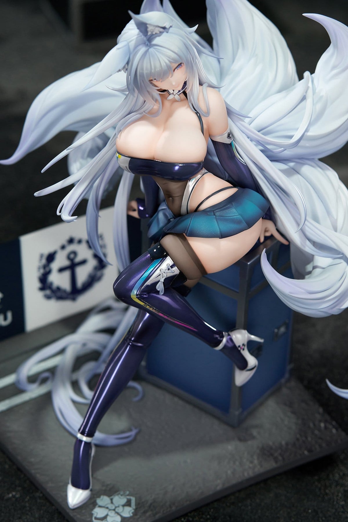 Azur Lane - Shinano - Moonlit Chrome - Acrylic Special Edition w/Display Figur 1/7 (APEX Innovation)