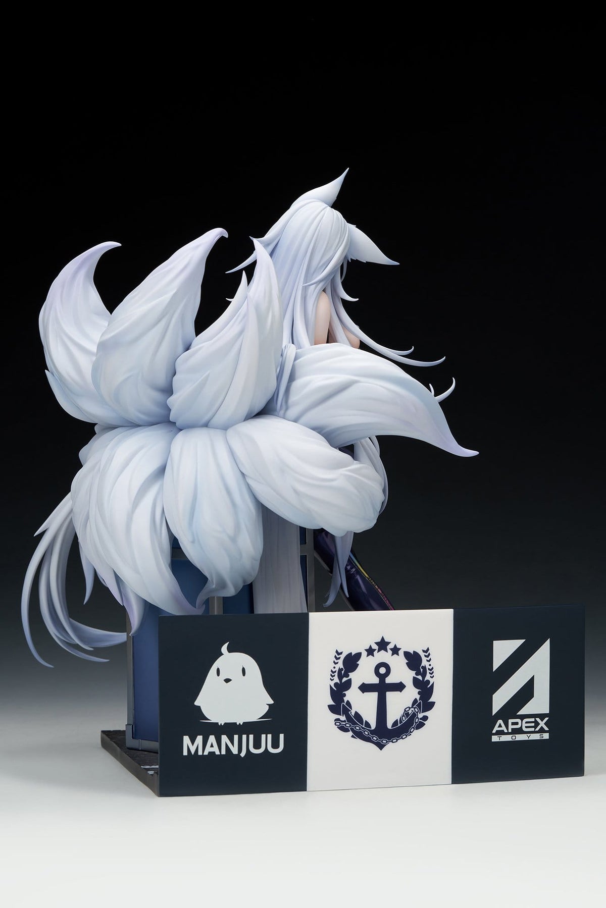 Azur Lane - Shinano - Moonlit Chrome - Acrylic Special Edition w/Display Figur 1/7 (APEX Innovation)