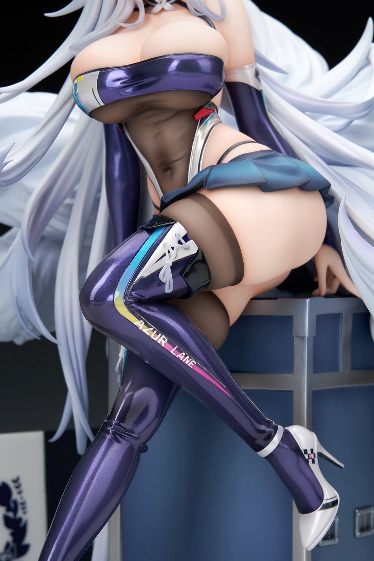 Azur Lane - Shinano - Moonlit Chrome - Acrylic Special Edition w/Display Figur 1/7 (APEX Innovation)