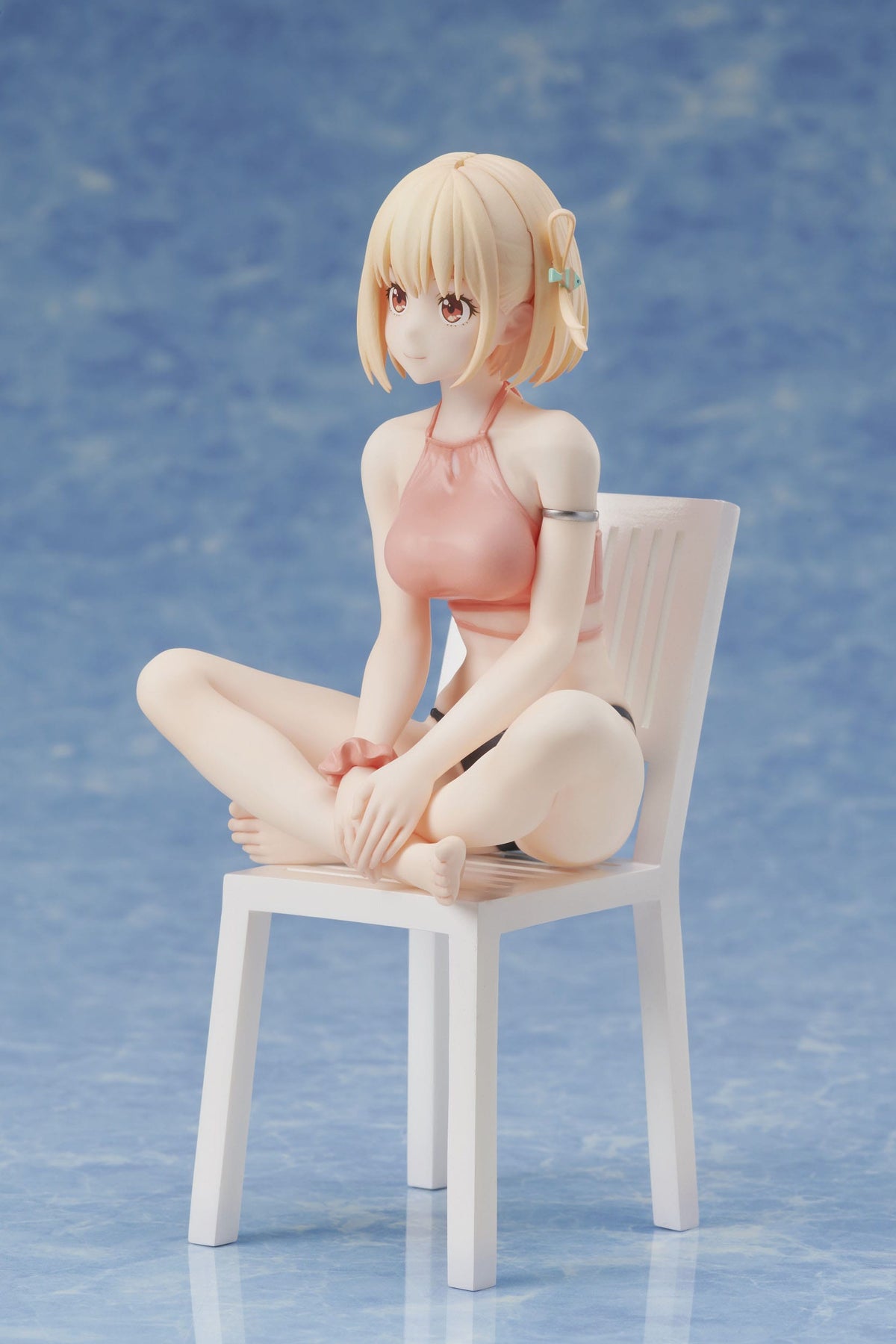 Lycoris Recoil - Chisato Nishikigi - Badpak Figuur (Aniplex)