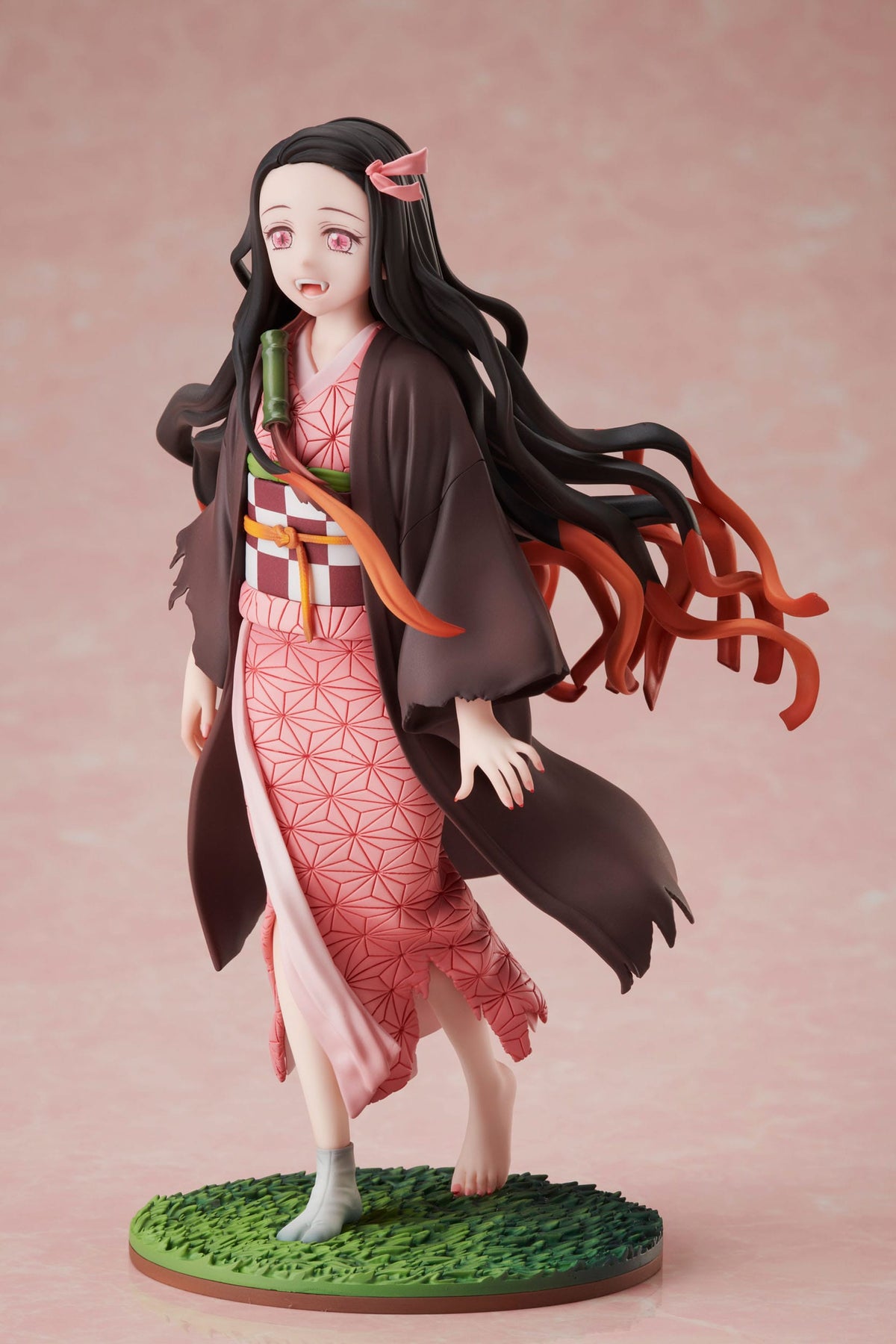 Demon Slayer - Nezuko Kamado - figura 1/8 (Aniplex)