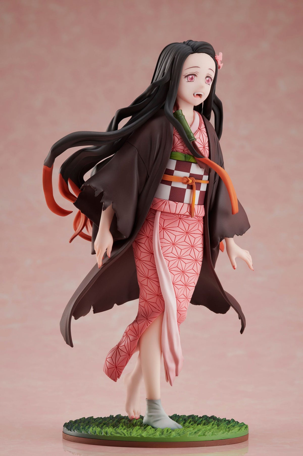 Demon Slayer - Nezuko Kamado - figura 1/8 (Aniplex)