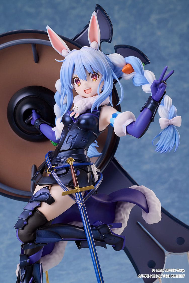 Hololive x Fate/Grand Order - Usada Pekora × Mash Kyrielight - figure 1/7 (Aniplex)