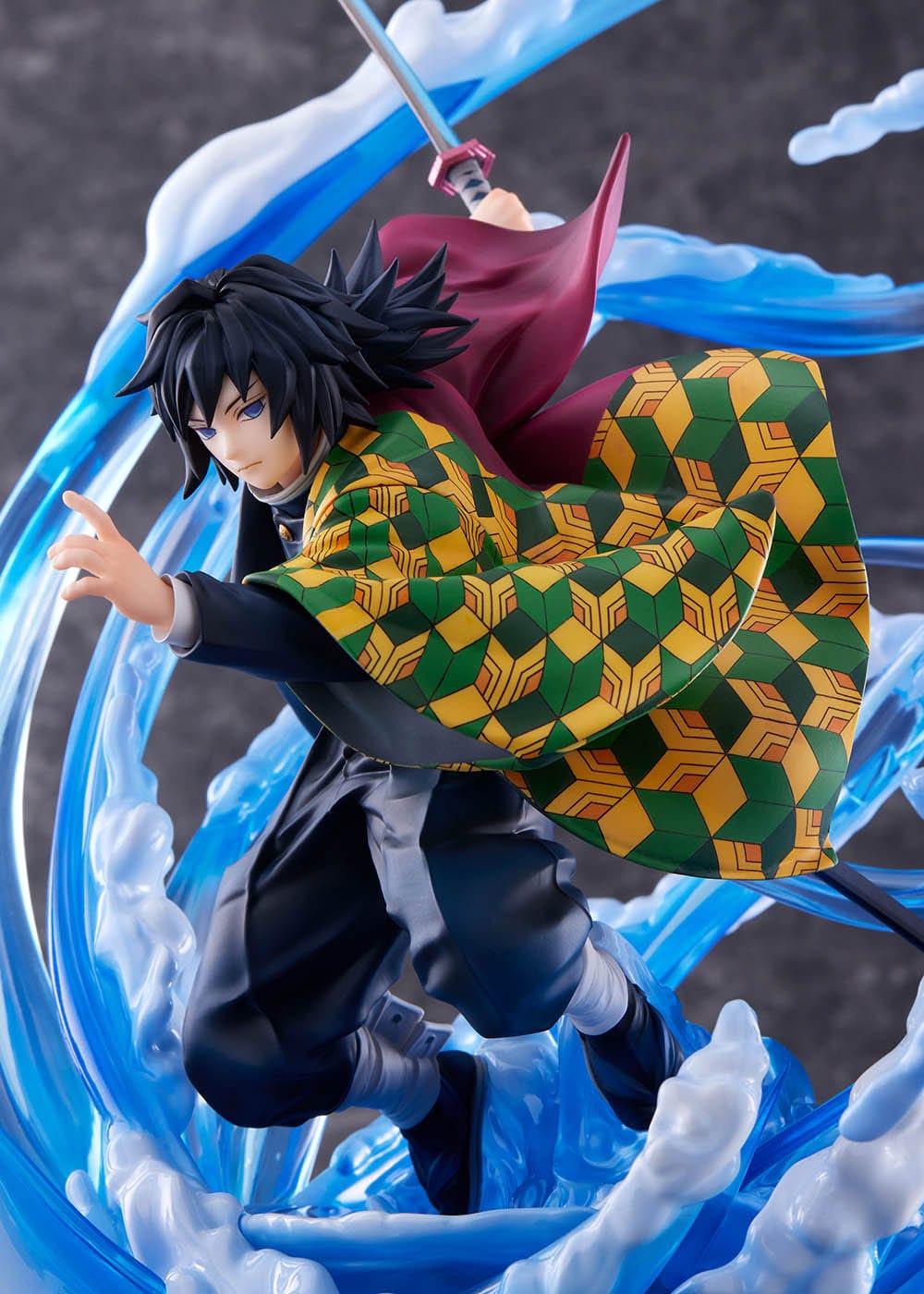 Demon Slayer: Kimetsu No Yaiba - Giyu Tomioka - DX Ver. Figure 1/8 (Bellfine)