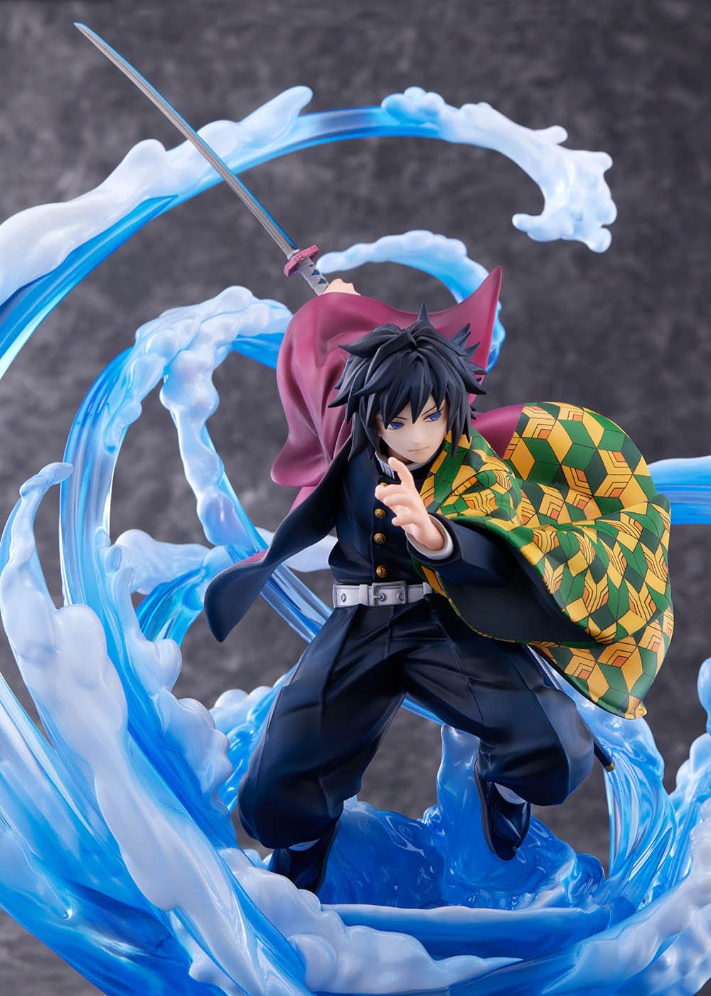 Demon Slayer : Kimetsu no Yaiba - Giyu Tomioka - DX Ver. figurine 1/8 (BellFine)