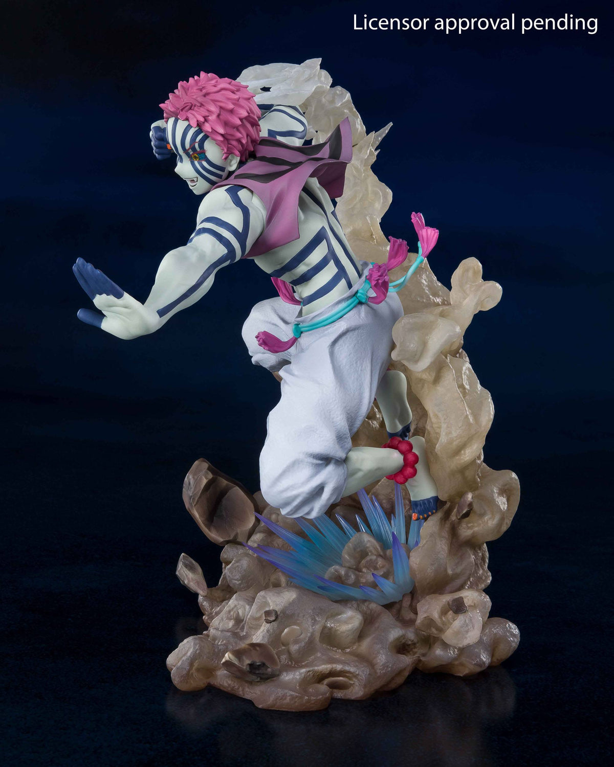Demon Slayer - Akaza - Upper Tree FiguartsZero Figur (Bandai)