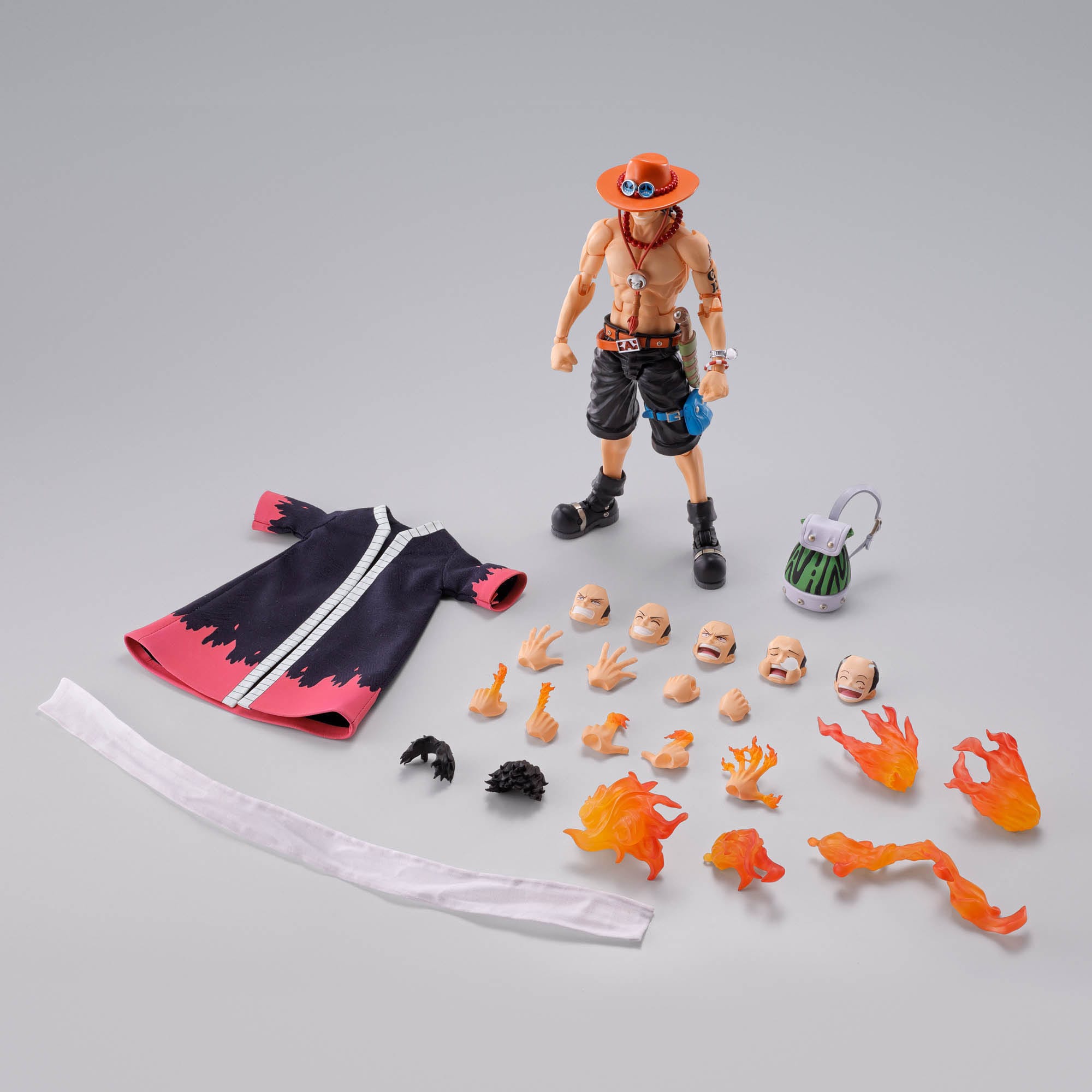 One Piece Puma D. Ace Fire Fist S.H. Figuarts figure – fictionary