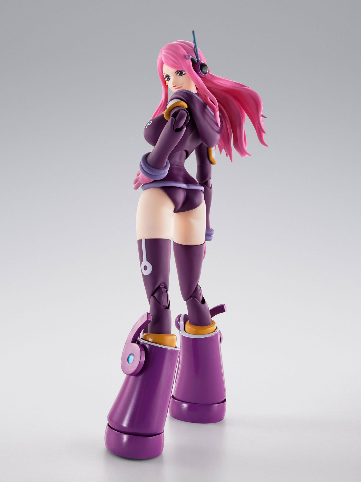 One Piece - Jewelry Bonny - Future Island Egghead - S.H. Figuarts Figur (Bandai)