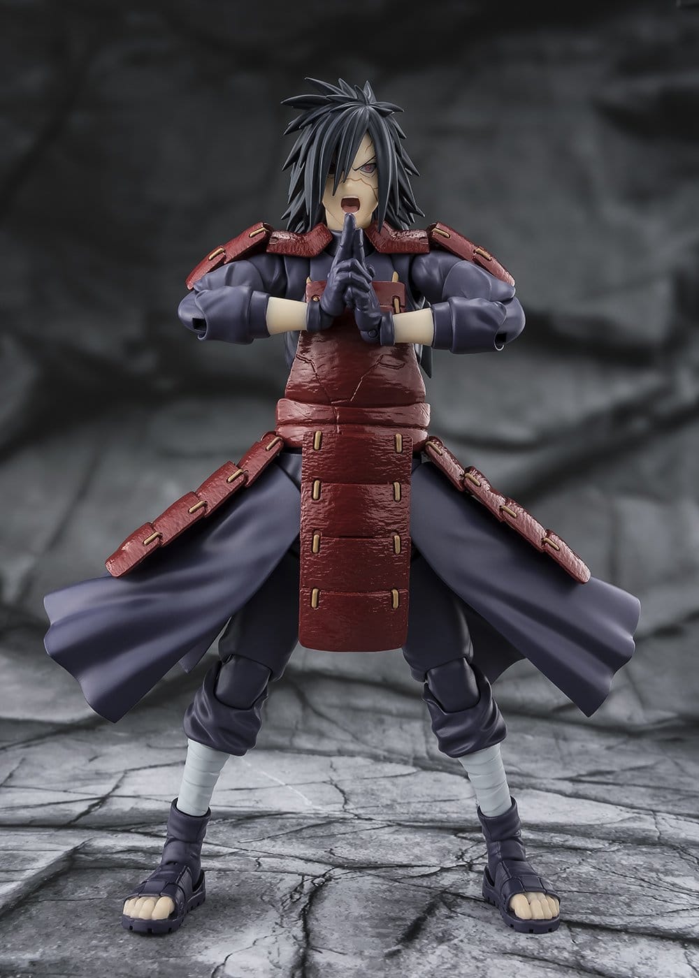 Naruto Shippuden - Madara Uchiha - Legend of Darkness S.H. Figuarts Figur (Bandai)