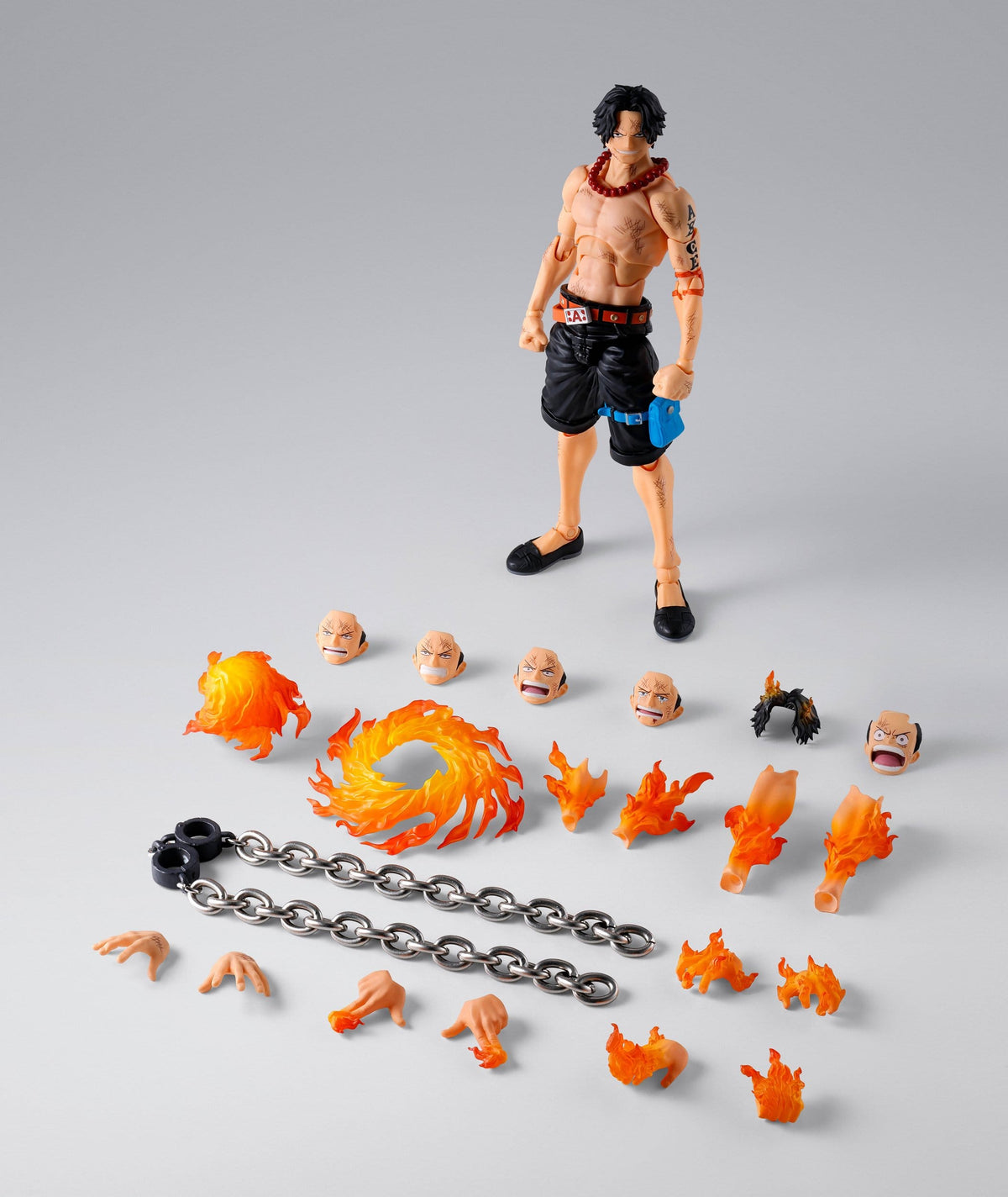 One Piece - Portgas D. Ace - Marineford S.H. Figuarts Figur (Bandai)
