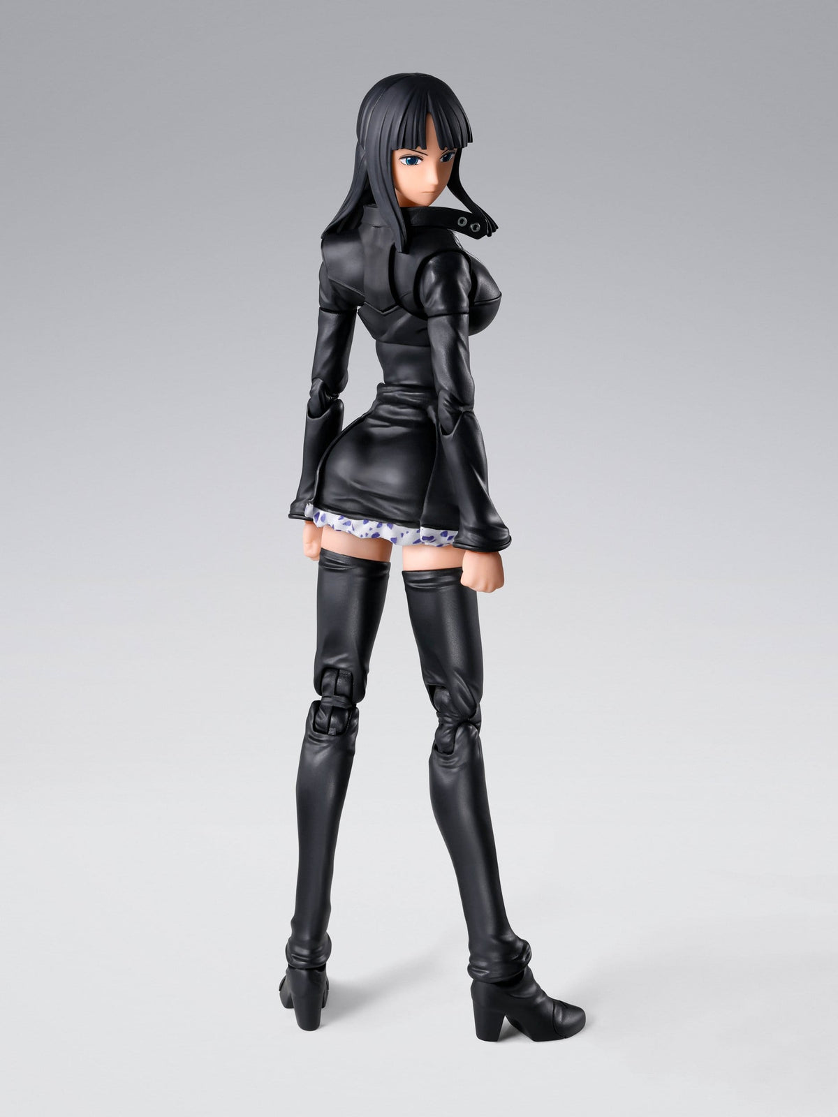 One Piece - Nico Robin - Enies Lobby - S.H. Figuarts Figur (Bandai)