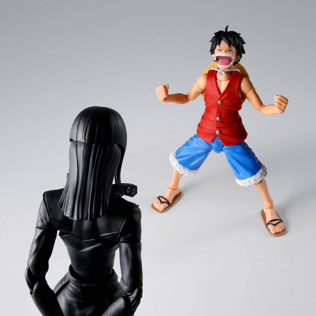 One Piece - Nico Robin - Enies Lobby - S.H. Figuarts Figur (Bandai)